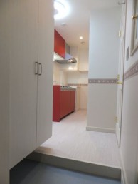 女性が住みやすい賃貸マンションに改装 女性が住みやすい賃貸マンションに改装